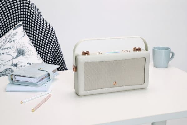 VQ Hepburn Voice Speaker. Grå/kobber