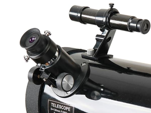 Sky-Watcher Synta BK 1309 EQ2 teleskooppi