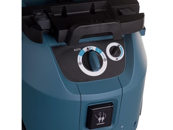 Makita VC4210L