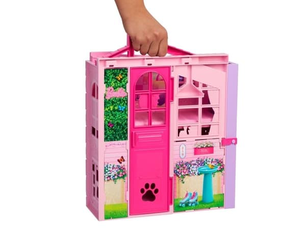 Barbie Weekend Escape House
