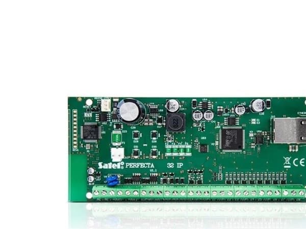 Satel ALARMKONTROLLTAVEL PERFECTA-IP-32 SATEL