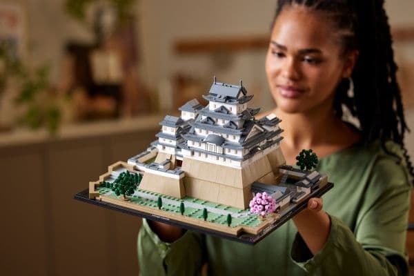 LEGO Architecture 21060 - Himejin linna