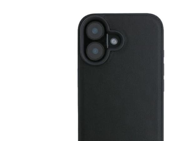 Mercedes Textured And Plain Leather MagSafe case for iPhone 16 - black