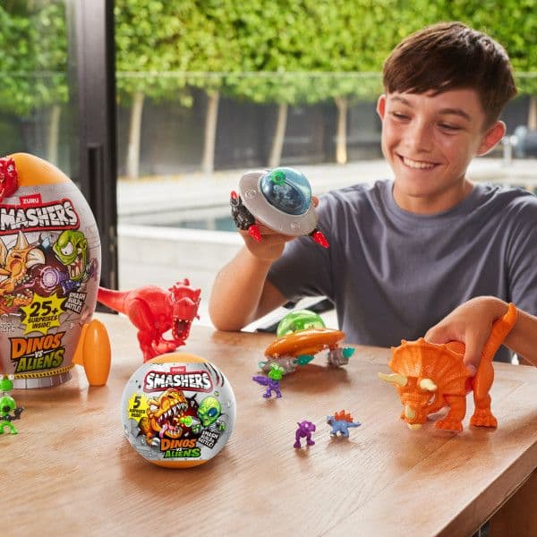 Smashers Dino vs Aliens Planet