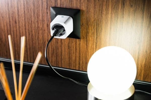Shelly Plug M Gen3 Hvit – WiFi smartplugg, 13A