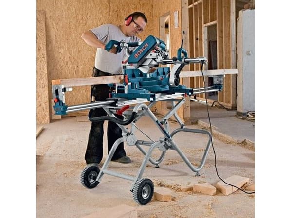 Bosch SAVBORD GTA 2500 W MOBILE
