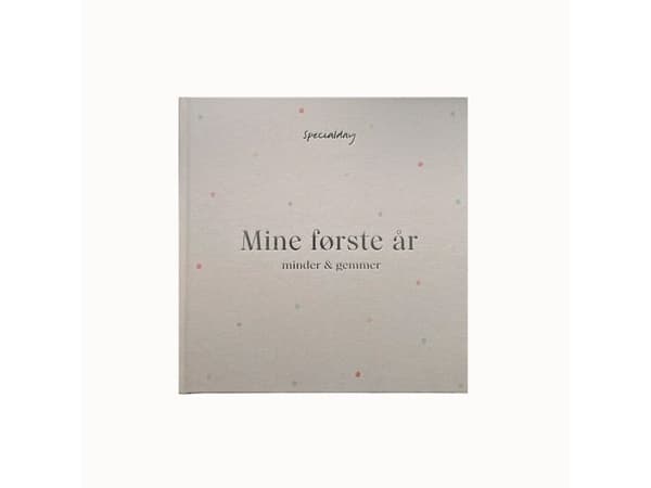Barnets bok - Mina första år | SpecialDay | Språk: Danska