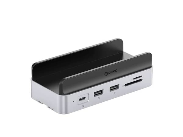 Orico MiniDock 10-i-1 dokkingstasjon med plass til SSD-harddisk, sølv