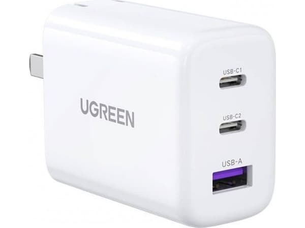 Vegglader UGREEN CD275, 2x USB-C, 1x USB, 65W (hvit)