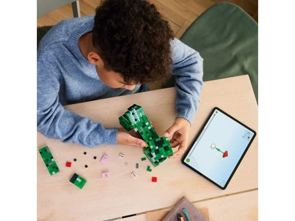 LEGO Minecraft 21276 Smygeren