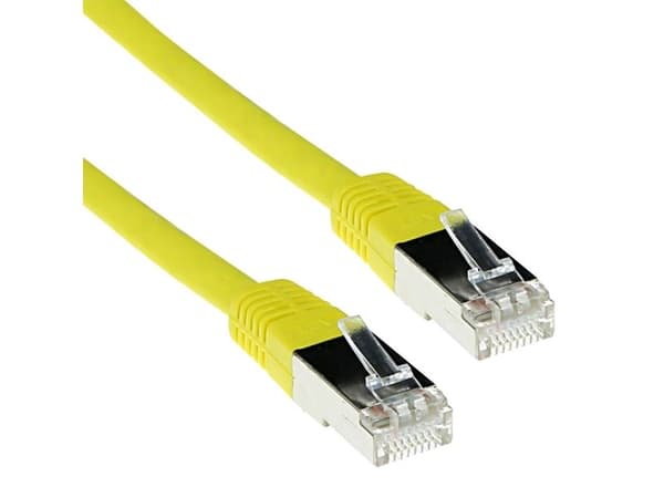 Gul 2 meter LSZH SFTP CAT6A patchkabel med RJ45-plugg