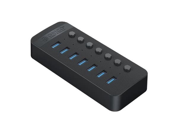 7-porttinen USB-A 3.0 Switch-on HUB - musta