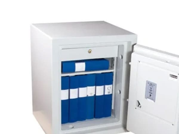Brandsäkert dokumentskåp ES 065 120 P