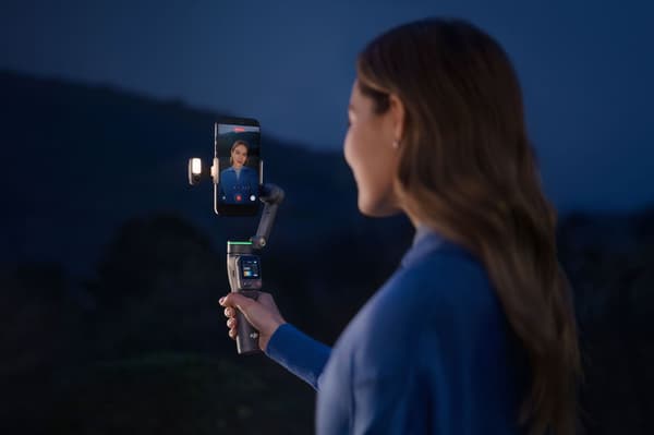Osmo Mobile 8P Advanced Tracking Combo