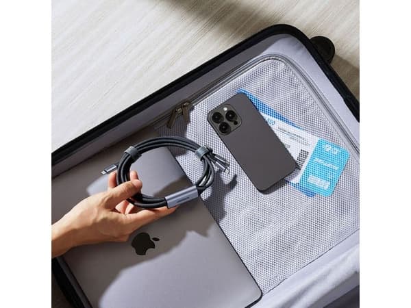 Ugreen USB-kaapeli 2in1 USB-C - 2xUSB-C PD 140W 2m - musta - musta