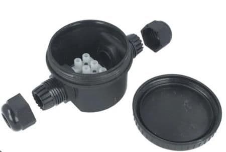 IP66 SAMLEBOKS MED 3-POLET KLEMRÆKKE, Sort, til 5-9mm. kabeldiameter