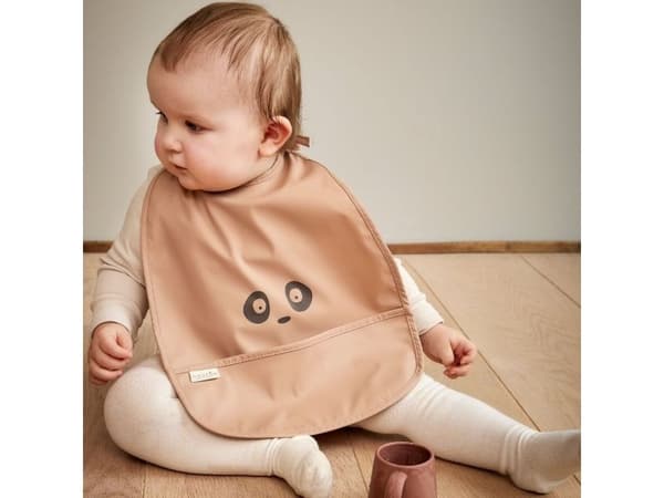 Nuuroo nuuroo vedenpitävä ruokalappu taskulla IDA Sand PANDA