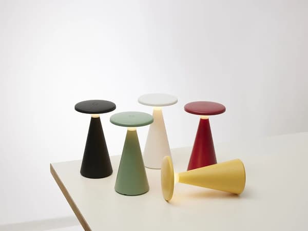 BORDLAMPE NYHAVN SORT
