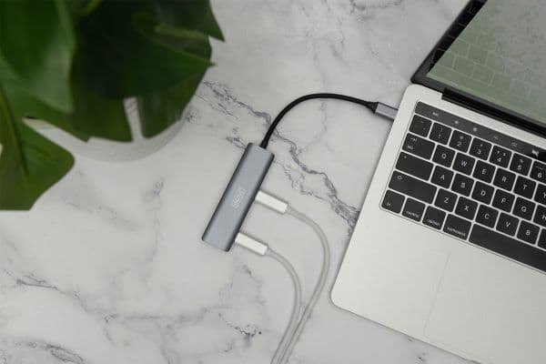 DIGITUS DA-70246 - Hub - 4 x USB-C - stasjonær