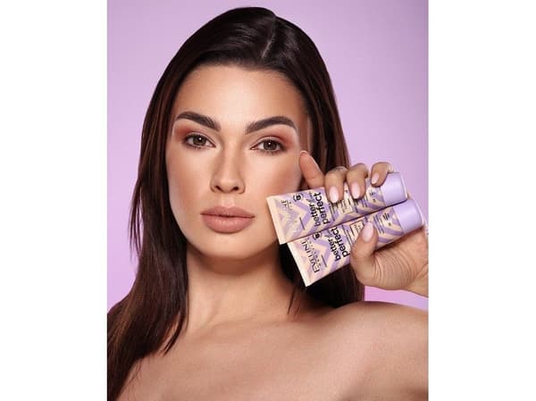 Better Than Perfect Hydrating and Coverage Foundation 02