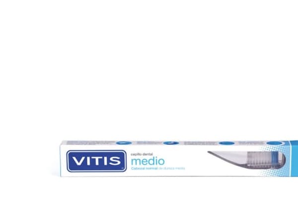 Vitis Adult Medium Toothbrush