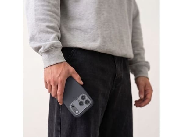 Tech-Protect Uniq MagSafe CC case for iPhone 18 Pro Max / 17 Pro Max - graphite