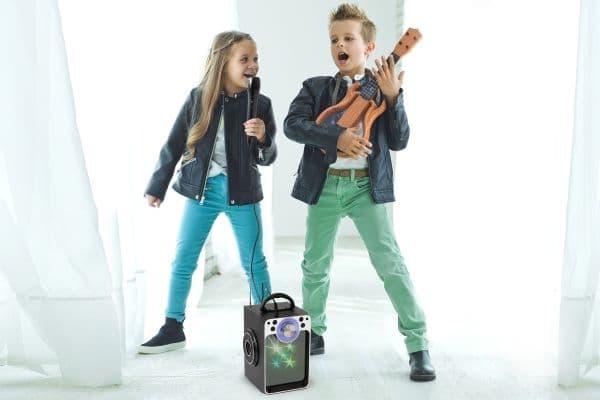 Karaoke machine w/bluetooth - Black - Disco LED light