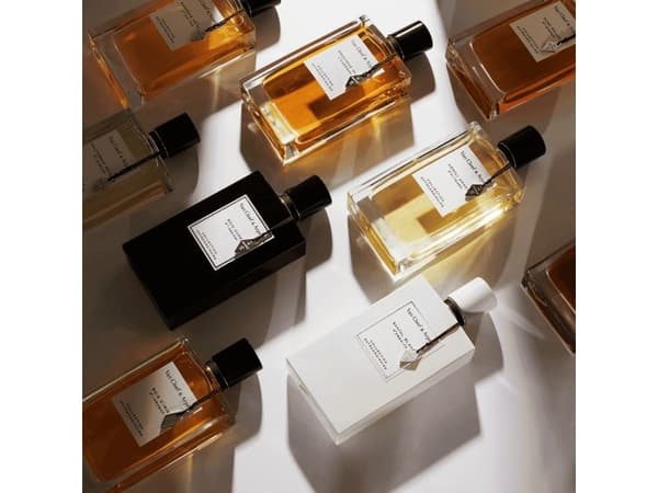 Van Cleef & Arpels Moonlight Rose Eau De Parfum 75ml