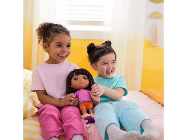 Dora The Explorer Sing & Explore Dora Doll 30 cm