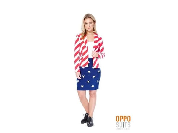 OppoSuit Miss American
