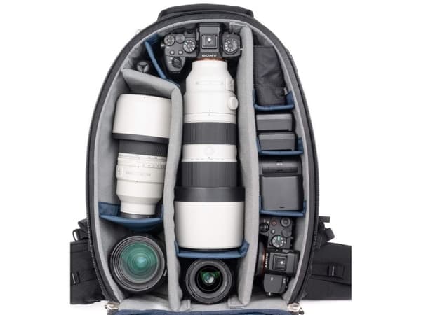 ThinkTank FirstLight 35L musta/hiili