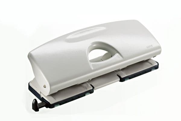 Hullemaskin Leitz 5012, 4-hulls 25 ark Grå