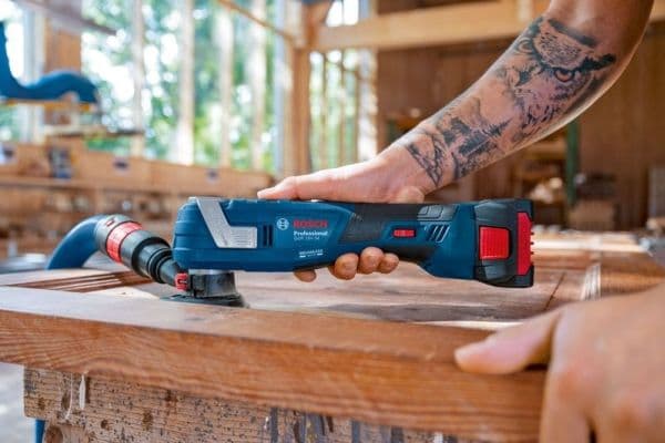 Bosch MULTICUTTER GOP 18V-34 STARLOCK LB KIT - SOLO