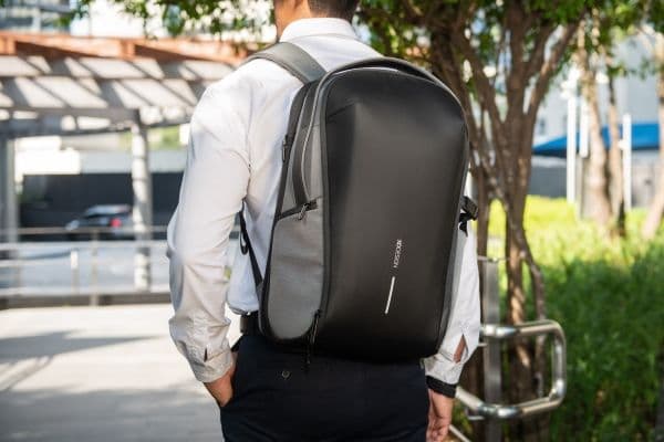 XD Design BIZZ BACKPACK GREY ryggsekk