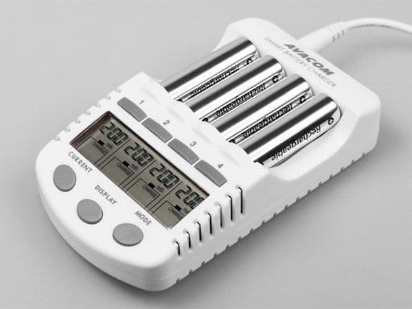 AVACOM JVL-505 batterilader (AA, AAA)