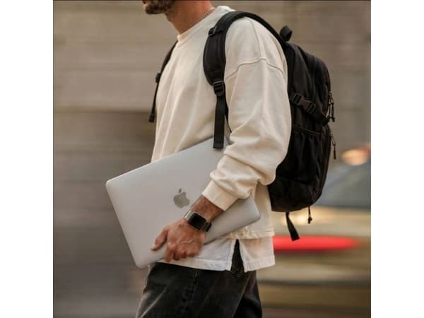 Tech-Protect SOFTSHELL-etuietil MacBook NEO 13 2026 matt klar