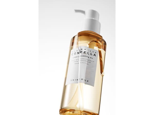 SKIN1004 Madagaskar Centella Light puhdistusöljy 200 ml