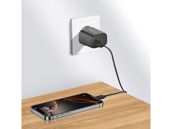 Tech-Protect NCA20 PD 20W / QC3.0 USB-A / USB-C vegglader - sort