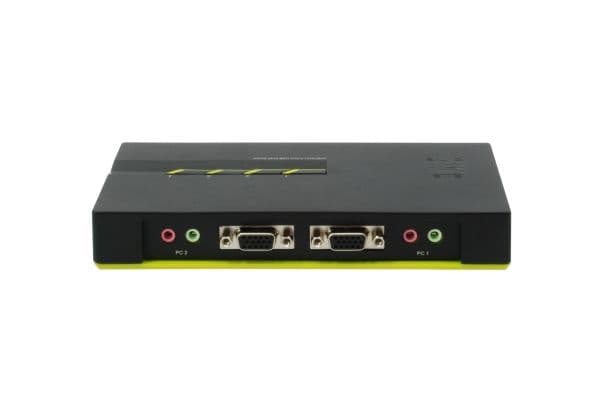 CP Technologies KVM-0421, 2048 x 1536 pikseliä, Musta