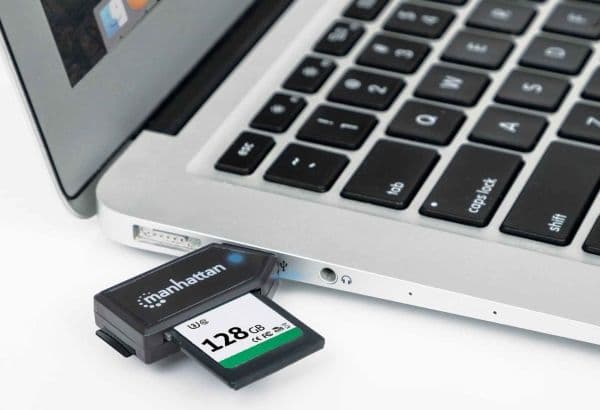 Manhattan 24in1 SD/MicroSD/MMC minneskortläsare USB2.0
