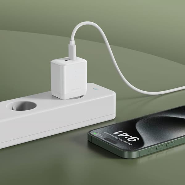 ËSSENTIALS 35W Dual USB-C GaN Charger
