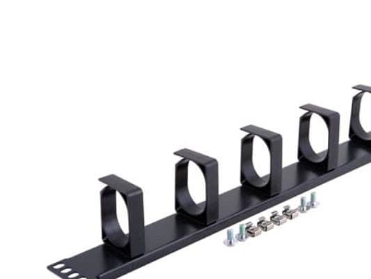 TOTEN, 19" kablingspanel 1U, 5 braketter