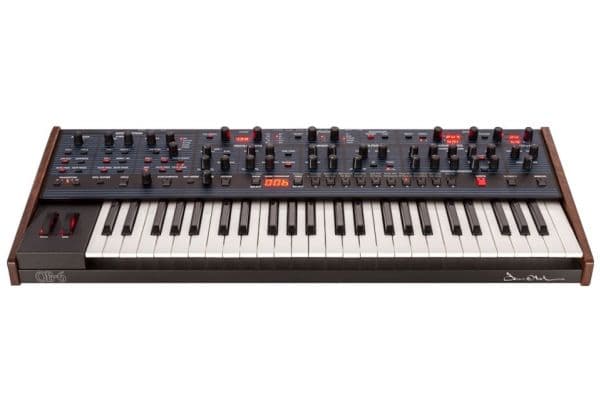 Sekvensiell OB-6 - Polyfon analog synthesizer