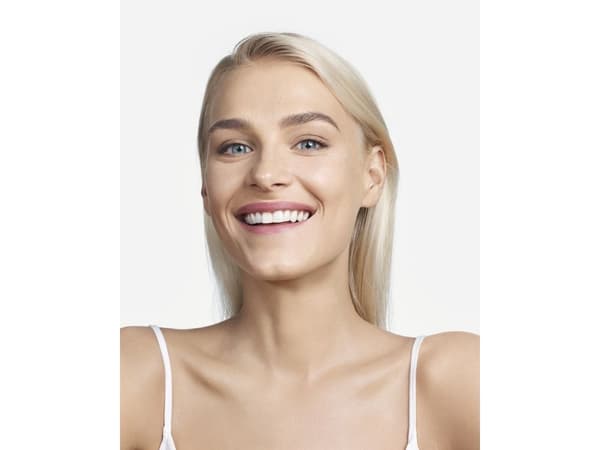 Clinique Beyond Perfecting Foundation & Concealer 02 Alabaster 30ml