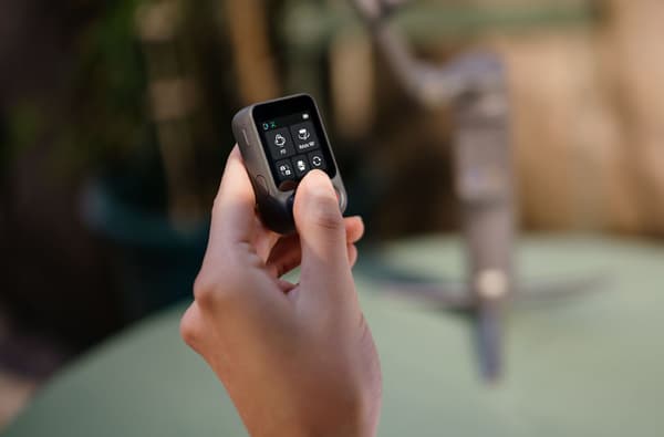 DJI Osmo Mobile 8P - Creator Combo - håndholdt stabilisator