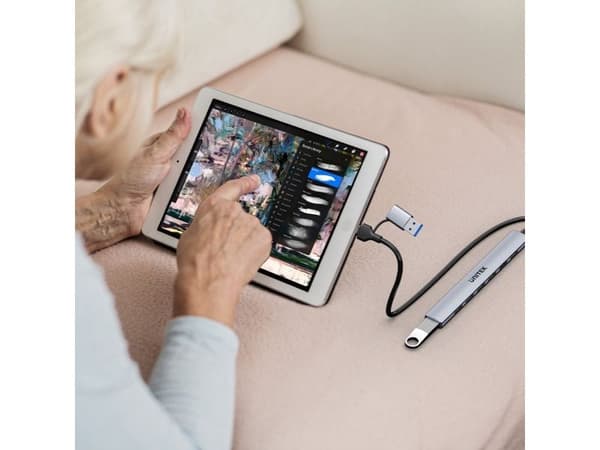 Unitek Hub USB-A/C 7in1 USB A ja USB A 5 Gbps -sovittimen kanssa