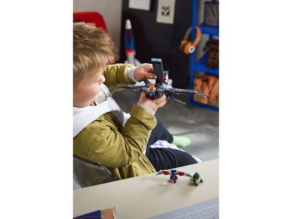 LEGO Super Heroes Marvel 76347 Avengers: Doomsday – Quinjet