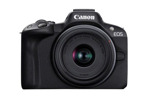 Canon EOS R50 systemkamera + 18-45 mm objektiv