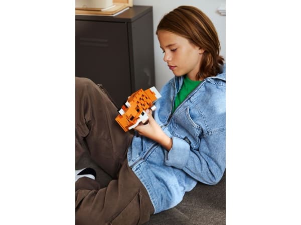 LEGO Minecraft 21588 Reven