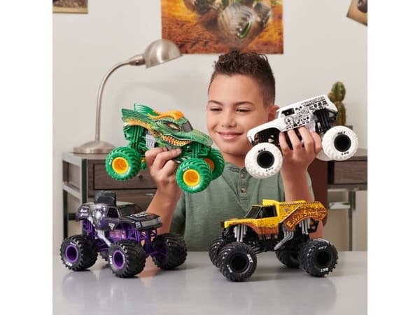 Monster Jam 1:24 Die Cast - Grave Digger